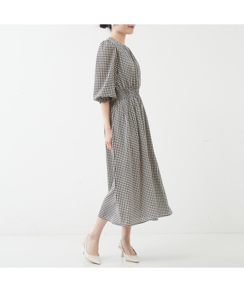 Tiara（ティアラ）の「ハートキカプリントワンピース（ワンピース・レディース・アイボリー/ブラック・FREE/9）」の6枚目の写真