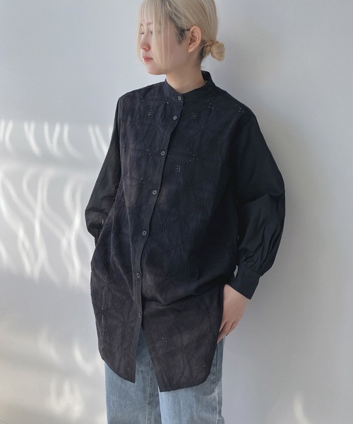 AS KNOW AS plus（アズノゥアズプラス）の「◎刺繍レース切替えチュニック（チュニック・レディース・オフホワイト/ブラック/グリーン系・FREE）」の17枚目の写真