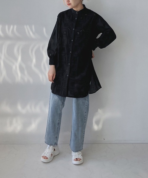 AS KNOW AS plus（アズノゥアズプラス）の「◎刺繍レース切替えチュニック（チュニック・レディース・オフホワイト/ブラック/グリーン系・FREE）」の19枚目の写真