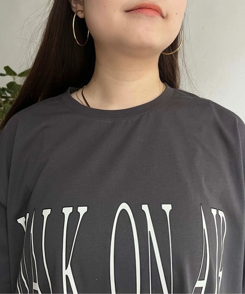 prose verse(プロズヴェール)の「BIGロゴラウンドヘムTシャツ(Tシャツ/カットソー・レディース・グレー/オフホワイト/チャコールグレー・MEDIUM)」の17枚目の写真