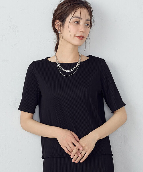 COMME CA ISM（コムサイズム）の「プリーツ カットソー / セットアップ対応（Tシャツ/カットソー・レディース・ベージュ/チャコール/ブラック・LARGE/MEDIUM）」の2枚目の写真