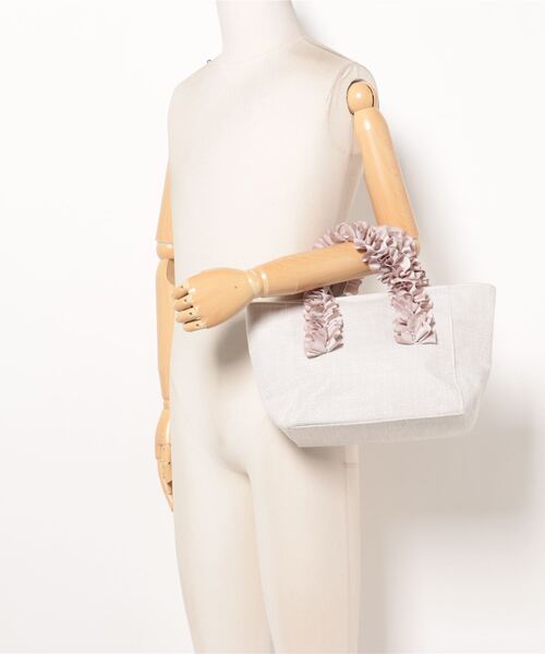 T・S・L(ティーエスエル)の「【T.S.L】ハンドルフリルトートバッグ(846646)(トートバッグ・レディース・ダークグレー/ベージュ/ブルー・ALL)」の7枚目の写真