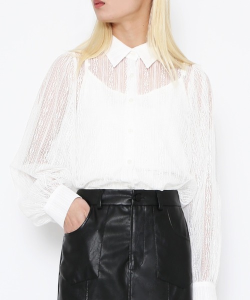 PUNYUS(プニュズ)の「パフスリーブレースシャツ(シャツ/ブラウス・レディース・ブラック/ホワイト/グレー・1/2/3/4)」の2枚目の写真