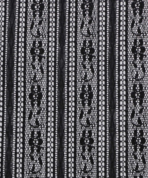 PUNYUS(プニュズ)の「パフスリーブレースシャツ(シャツ/ブラウス・レディース・ブラック/ホワイト/グレー・1/2/3/4)」の15枚目の写真