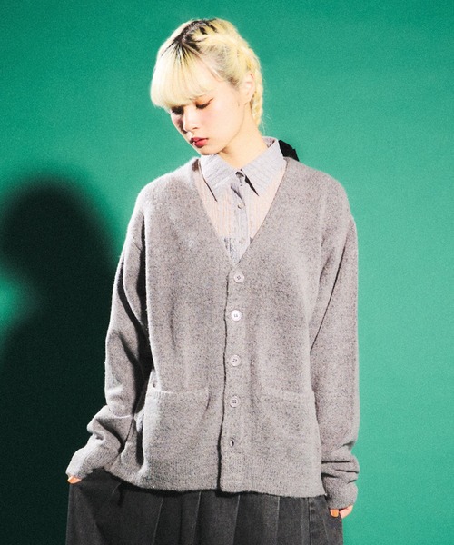 PUNYUS(プニュズ)の「パフスリーブレースシャツ(シャツ/ブラウス・レディース・ブラック/ホワイト/グレー・1/2/3/4)」の22枚目の写真