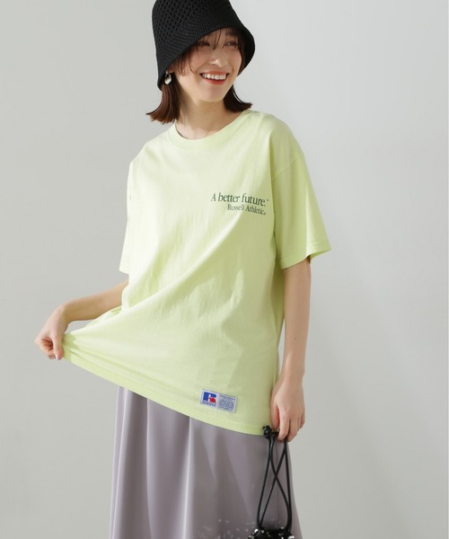 Russell Athletic（ラッセルアスレティック）の「◆【RUSSELL ATHLETIC】Graphic Tシャツ（Tシャツ/カットソー・レディース・ライトイエロー/オフホワイト/オレンジ・MEDIUM）」の3枚目の写真