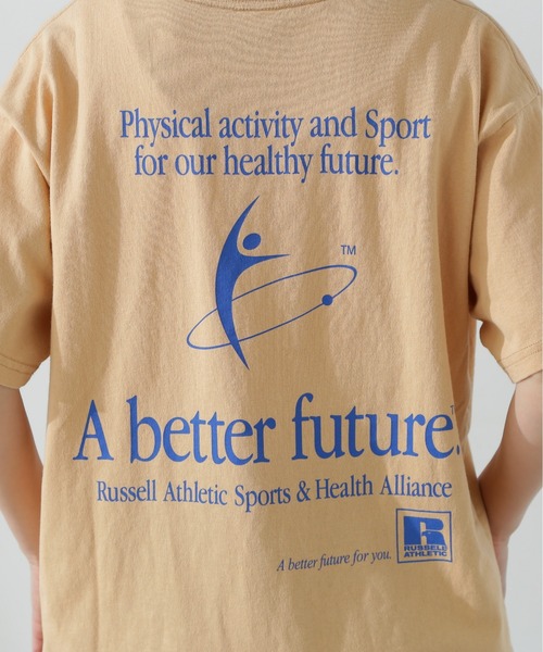 Russell Athletic（ラッセルアスレティック）の「◆【RUSSELL ATHLETIC】Graphic Tシャツ（Tシャツ/カットソー・レディース・ライトイエロー/オフホワイト/オレンジ・MEDIUM）」の8枚目の写真