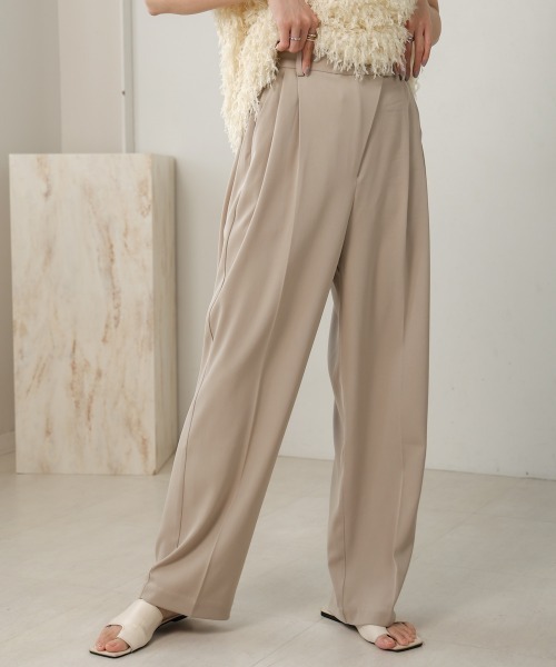 Bab（バブ）の「【S・M・Lサイズ展開】ラップ調タック入りスラックス（スラックス・レディース・チャコールグレー/アイボリー/ベージュ/イエロー・L/M/S）」の4枚目の写真