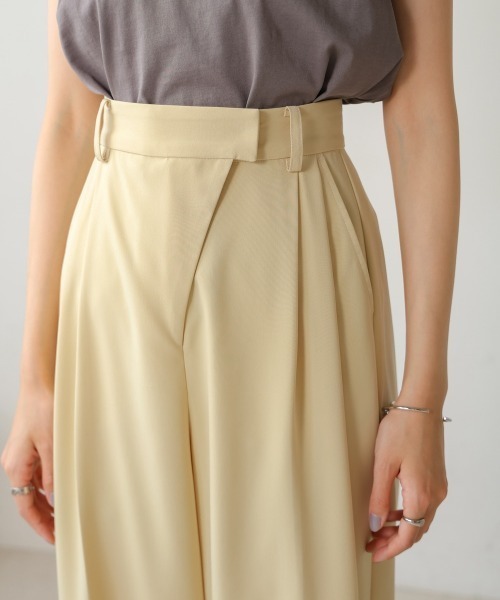Bab（バブ）の「【S・M・Lサイズ展開】ラップ調タック入りスラックス（スラックス・レディース・チャコールグレー/アイボリー/ベージュ/イエロー・L/M/S）」の18枚目の写真
