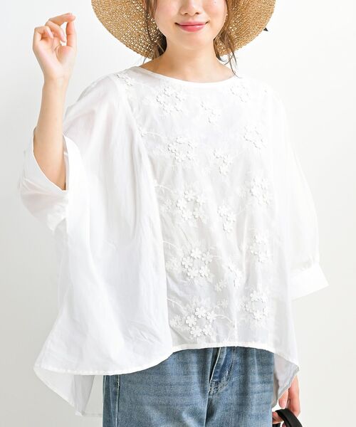 rps(アールピーエス)の「フラワー刺繍ドルマンブラウス(シャツ/ブラウス・レディース・オフホワイト/グレイッシュベージュ/ブラック・フリー)」の1枚目の写真