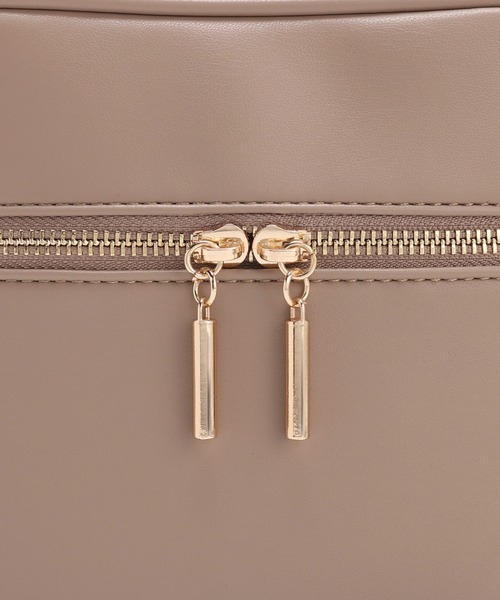 Jewelna Rose(ジュエルナローズ)の「JEWELNA by Jewelna Rose バニティショルダーバッグ 16204(ショルダーバッグ・レディース・ホワイト/ブラック/グレイッシュベージュ・FREE)」の17枚目の写真