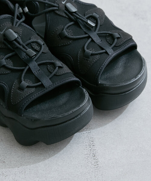 NIKE(ナイキ)の「【NIKE/WEB限定】 WMNS AIR MAX KOKO SANDAL(サンダル・レディース・ブラック・24cm/23cm)」の16枚目の写真