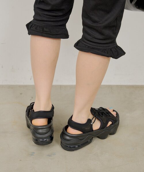 NIKE(ナイキ)の「【NIKE/WEB限定】 WMNS AIR MAX KOKO SANDAL(サンダル・レディース・ブラック・24cm/23cm)」の10枚目の写真