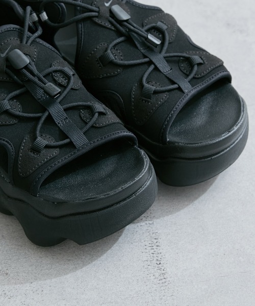 NIKE(ナイキ)の「【NIKE/WEB限定】 WMNS AIR MAX KOKO SANDAL(サンダル・レディース・ブラック・24cm/23cm)」の7枚目の写真