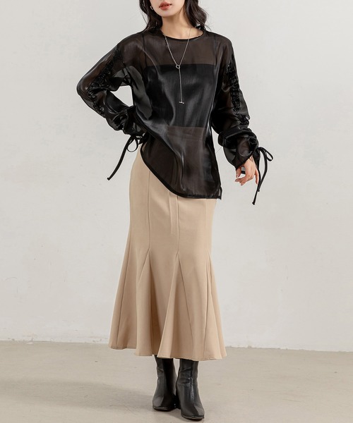 DAY CLOSET（デイ クローゼット）の「レディース 長袖シャーリング艶感シアートップス（シャツ/ブラウス・レディース・ダークネイビー/ブラック/グレイッシュベージュ/パープル・FREE）」の10枚目の写真