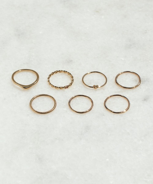 GOLDY（ゴールディ）の「7PCS セット ツイスト ラインド リング（リング・レディース・ゴールド/シルバー・FREE）」の2枚目の写真