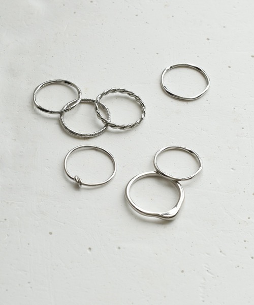 GOLDY（ゴールディ）の「7PCS セット ツイスト ラインド リング（リング・レディース・ゴールド/シルバー・FREE）」の8枚目の写真