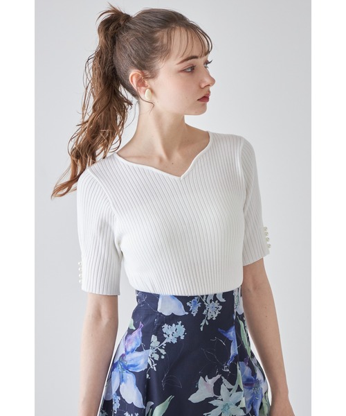 tocco closet(トッコ クローゼット)の「パール付きタックスリーブリブニットプルオーバー(ニット/セーター・レディース・ピンク系その他/ブラック/オフホワイト・M)」の2枚目の写真