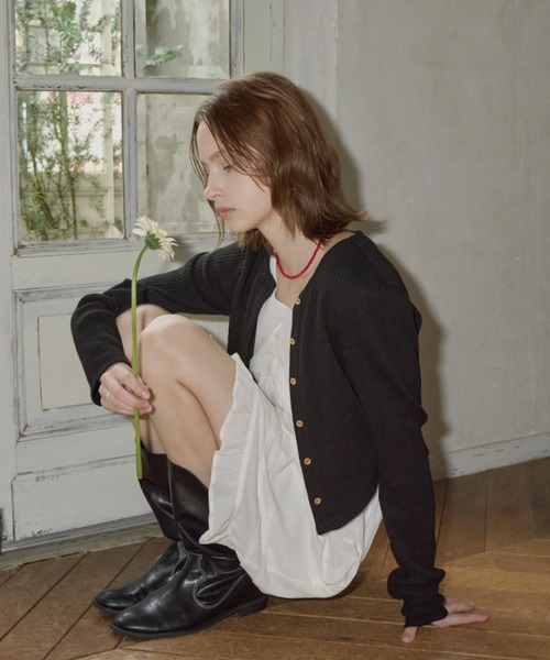 GIUNON（ジウノン）の「mini beads necklace / ミニビーズネックレス（ネックレス・レディース・レッド/ブラック・FREE）」の3枚目の写真