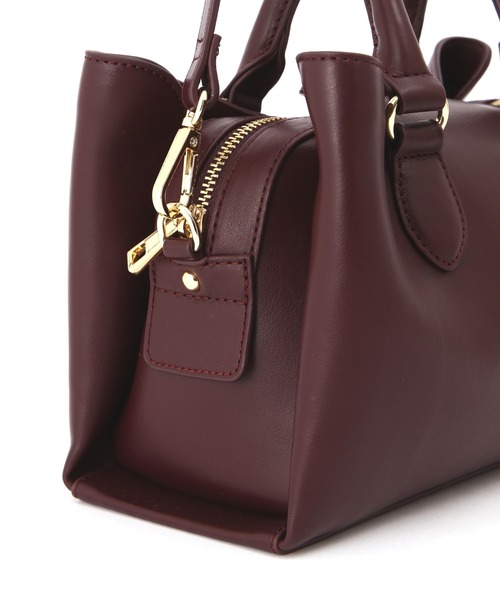 NATURAL BEAUTY BASIC（ナチュラルビューティーベーシック）の「◇【【美人百花・Oggi掲載】サイドアップミニショルダーバッグ（ショルダーバッグ・レディース・グレイッシュベージュ/ブラック/ワイン/レッド系その他・ﾌﾘ-）」の6枚目の写真