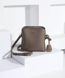 Ungrid（アングリッド）の「【Ungrid/アングリッド】カラーロゴ金具　キーハウス付きアオリポケットショルダーバッグ（ショルダーバッグ）」