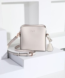 Ungrid（アングリッド）の「【Ungrid/アングリッド】カラーロゴ金具　キーハウス付きアオリポケットショルダーバッグ（ショルダーバッグ）」