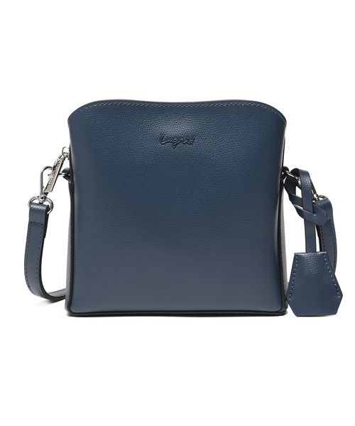 Ungrid(アングリッド)の「【Ungrid/アングリッド】カラーロゴ金具 キーハウス付きアオリポケットショルダーバッグ(ショルダーバッグ・レディース・アイボリー/ブルーグレー/グレイッシュベージュ/ワイン/ブラック/ネイビー/グレー・FREE)」の17枚目の写真