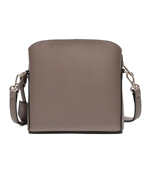 Ungrid(アングリッド)の「【Ungrid/アングリッド】カラーロゴ金具 キーハウス付きアオリポケットショルダーバッグ(ショルダーバッグ・レディース・アイボリー/ブルーグレー/グレイッシュベージュ/ワイン/ブラック/ネイビー/グレー・FREE)」の9枚目の写真