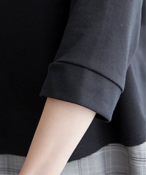 ikka(イッカ)の「【親子コーデ】裾レイヤードプルオーバー(Tシャツ/カットソー・レディース・ブラック/ブラウン/ライトグレー/ブルー・M/S/L)」の11枚目の写真