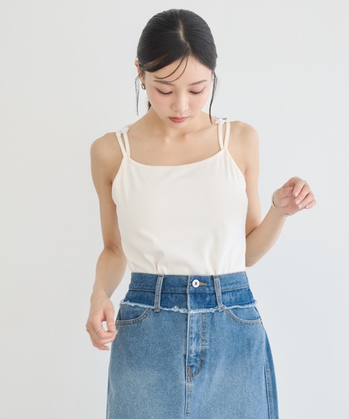 earth music&ecology(アースミュージックアンドエコロジー)の「フラワーモチーフキャミ(キャミソール・レディース・ライトグレー/ピンク/アイボリー/ブラック・S/M)」の10枚目の写真