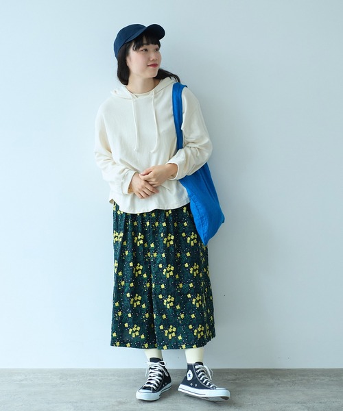 bulle de savon(ビュルデサボン)の「ZIGZAGニット パーカー(パーカー・レディース・アイボリー/ネイビー・FREE)」の14枚目の写真