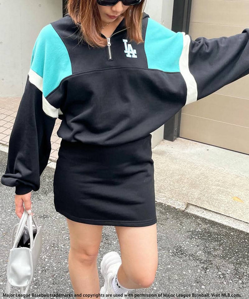 BACK TO THE FIELD（バック トゥー ザ フィールド）の「【MLB】スウェットZIPドルマンバイカラーフーディーワンピース（ワンピース・レディース・ブラック/グレー/グリーン・FREE）」の7枚目の写真