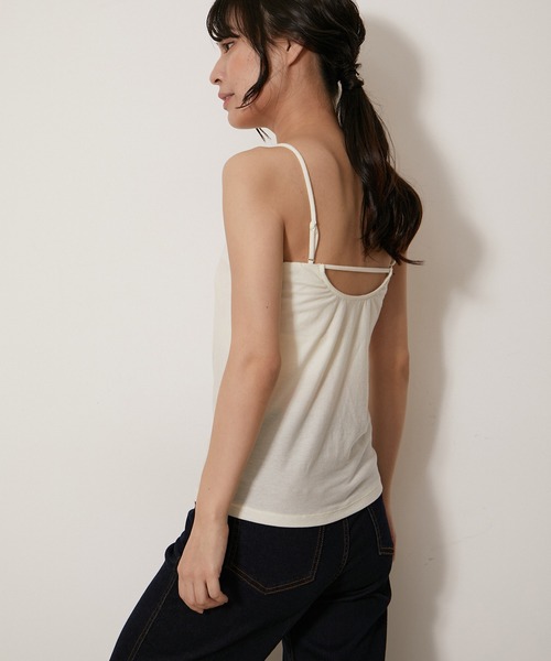 NERGY(ナージー)の「カシミアシルクカップ付きキャミソール(キャミソール・レディース・オレンジ/チャコールグレー/オフホワイト/ブラック・FREE)」の22枚目の写真