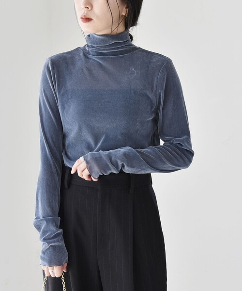 quaranciel（カランシエル）の「quaranciel:〈洗濯機可能〉フロッキー シアー タートル ネック 2（Tシャツ/カットソー・レディース・グレー/ブラック/オフホワイト・ONE SIZE）」の17枚目の写真