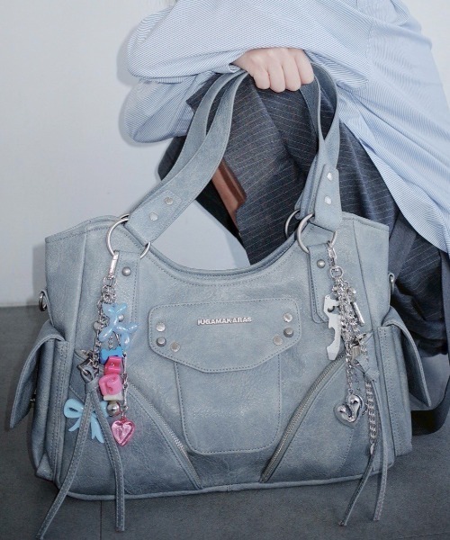 IUGAMAKARAS】Studded Shoulder Bag / 【イウガマカラス