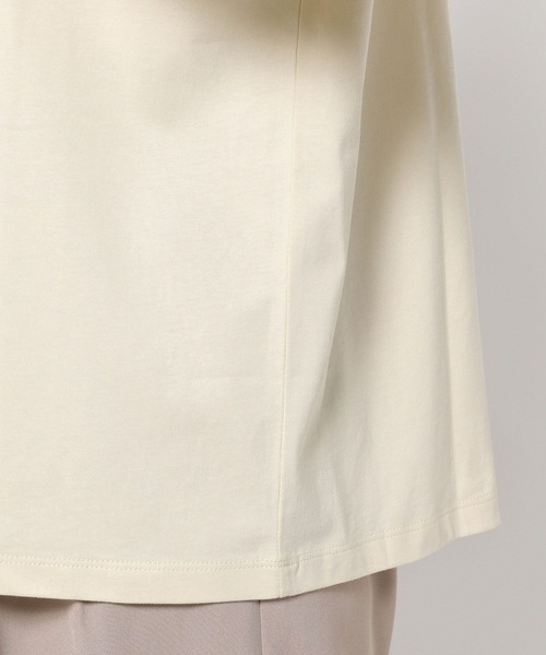 mysty woman(ミスティウーマン)の「フラワーフォトロンT 長袖 152817(Tシャツ/カットソー・レディース・オフホワイト/ブラック・FREE)」の12枚目の写真