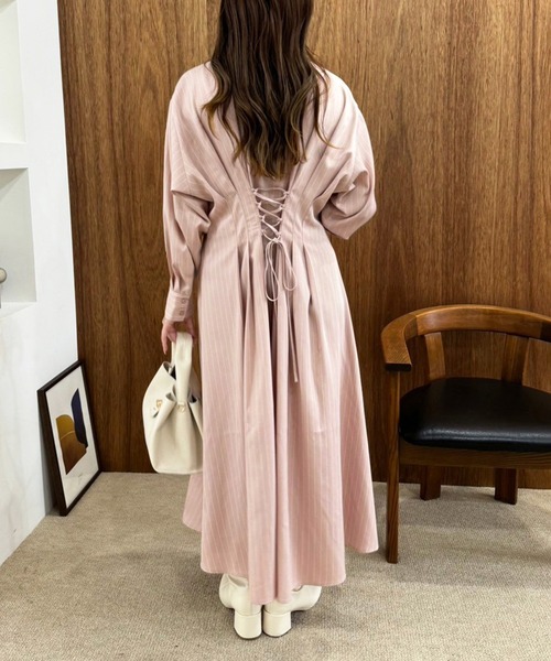 セール】【WEB限定商品】マイナス5キロ見え/バックレースアップシャツ