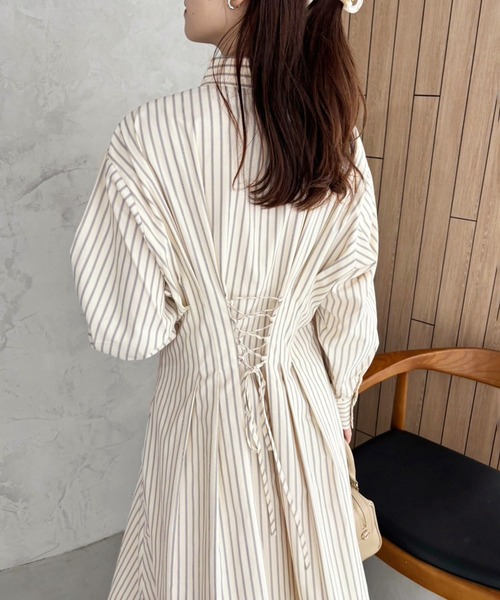 セール】【WEB限定商品】マイナス5キロ見え/バックレースアップシャツ