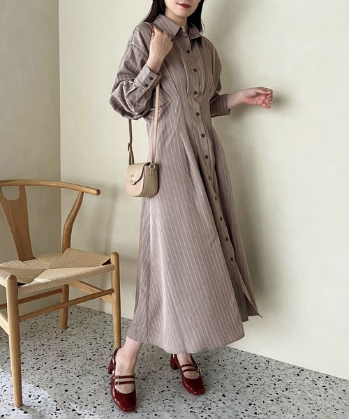 one after another NICE CLAUP（ワンアフターアナザーナイスクラップ）の「【WEB限定商品】マイナス5キロ見え/バックレースアップシャツワンピース（シャツワンピース・レディース・アイボリー/ピンク/モカ/ネイビー・SMALL/MEDIUM）」の20枚目の写真