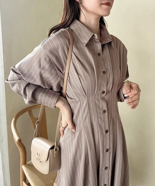 セール】【WEB限定商品】マイナス5キロ見え/バックレースアップシャツ