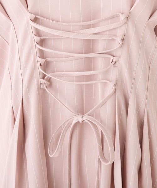 セール】【WEB限定商品】マイナス5キロ見え/バックレースアップシャツ