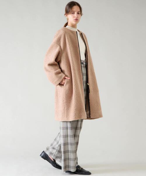 Tiara(ティアラ)の「サイドボタンワイドパンツ(その他パンツ・レディース・ベージュ/杢グレー・2/3)」の8枚目の写真