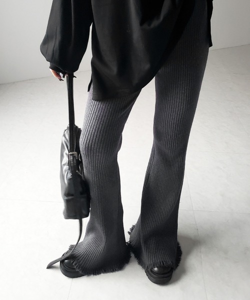 me+em select（ミームセレクト）の「【 ２color 】フリンジリブニットフレアパンツ ／  fringe lib knit  flare pants（その他パンツ・レディース・ブラック/グレー・FREE）」の12枚目の写真