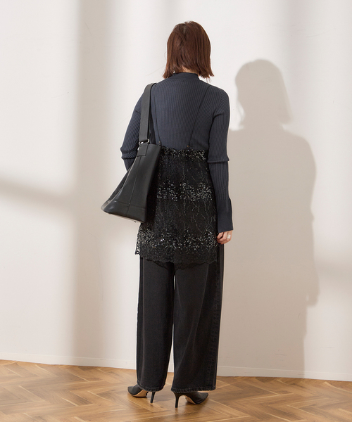 journal standard L'essage（ジャーナルスタンダードレサージュ）の「black shiny キャミ（シャツ/ブラウス・レディース・ブラック・FREE）」の4枚目の写真