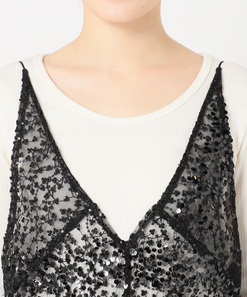 journal standard L'essage（ジャーナルスタンダードレサージュ）の「black shiny キャミ（シャツ/ブラウス・レディース・ブラック・FREE）」の13枚目の写真