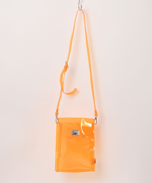 FRUIT OF THE LOOM(フルーツオブザルーム)の「【FRUIT OF THE LOOM】VINYL SHOULDER BAG/PVCショルダーバッグ/ステッカーシール付(ショルダーバッグ・レディース・ブラウン/ブラック/ミント/オレンジ・FREE)」の1枚目の写真