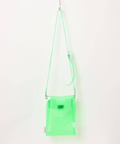 FRUIT OF THE LOOM(フルーツオブザルーム)の「【FRUIT OF THE LOOM】VINYL SHOULDER BAG/PVCショルダーバッグ/ステッカーシール付(ショルダーバッグ・レディース・ブラウン/ブラック/ミント/オレンジ・FREE)」の5枚目の写真