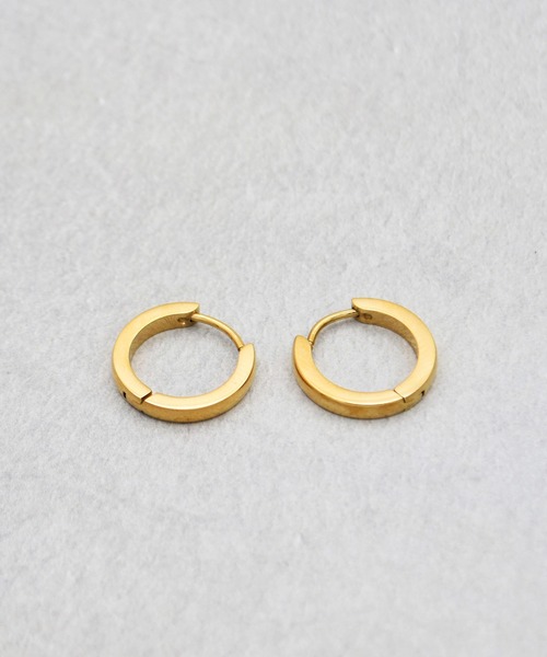 Diliraba(ディリラバ)の「【Diliraba】サージカルステンレス フープピアス A(ピアス(両耳用)・レディース・ゴールド/シルバー・FREE)」の6枚目の写真