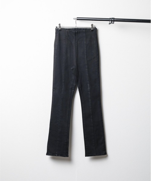CIMARRON(シマロン)の「【CIMARRON JEANS】FIT FLARE PANTS(デニムパンツ・レディース・インディゴブルー/ブラック・24/25/26)」の2枚目の写真