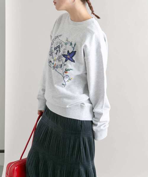 KBF（ケイビーエフ）の「フラワー刺繍スウェット（スウェット・レディース・グレー系その他/チャコールグレー・ONE）」の4枚目の写真
